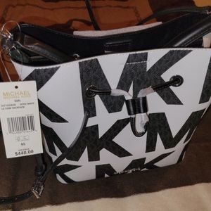 Michael Kors Suri bag